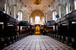 sights at St Clement Danes london 15 1