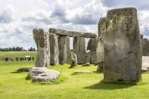 views-of-stonehenge (1)